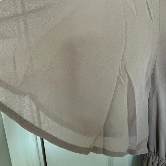 NWT Show Me Your Mumu Emily Empire Maxi Dress Soft Beige Chiffon Medium and 2X - Picture 9 of 10